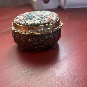 Vintage Sankyo Japan Jewelry Trinket Music Box Floral Cross Stitch Cushion Brass